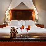 Hotel Eco Boutique & Capitulo Trece - Adults Only
