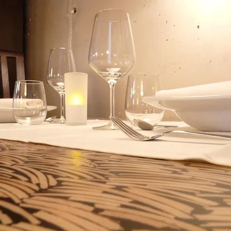 Eco Boutique & Capitulo Trece - Adults Only Maderuelo