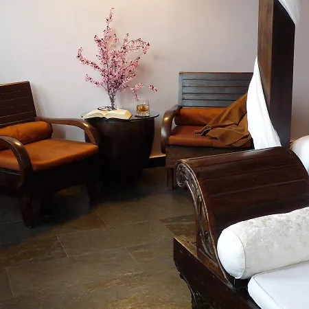 Eco Boutique & Capitulo Trece - Adults Only فندق Maderuelo