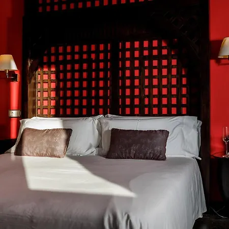 Eco Boutique & Capitulo Trece - Adults Only 3* Maderuelo