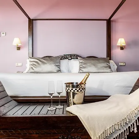 Hotel Eco Boutique & Capitulo Trece - Adults Only