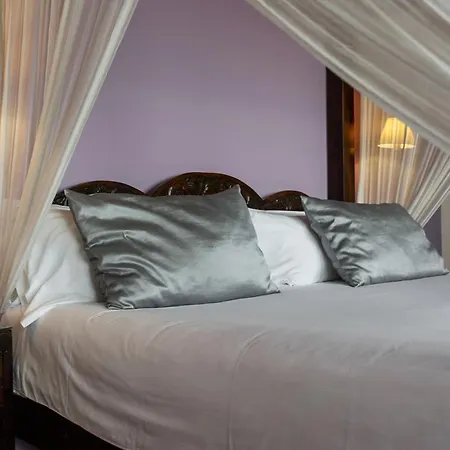 Hotel Eco Boutique & Capitulo Trece - Adults Only 3*