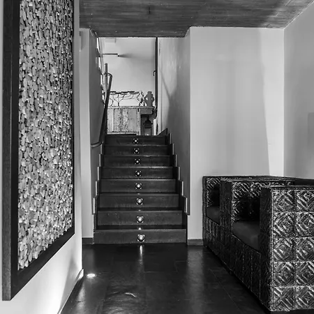 Eco Boutique & Capitulo Trece - Adults Only Maderuelo