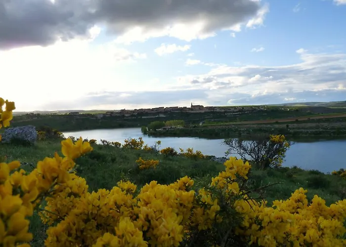 Отель Eco Boutique & Capitulo Trece - Adults Only