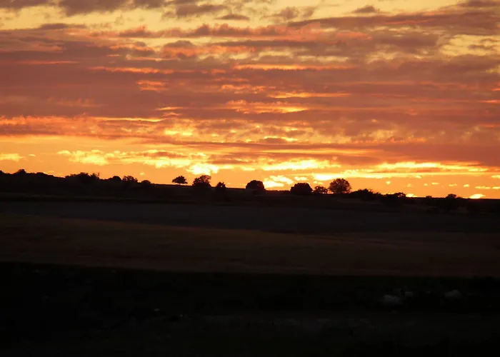 Отель Eco Boutique & Capitulo Trece - Adults Only Мадеруэло