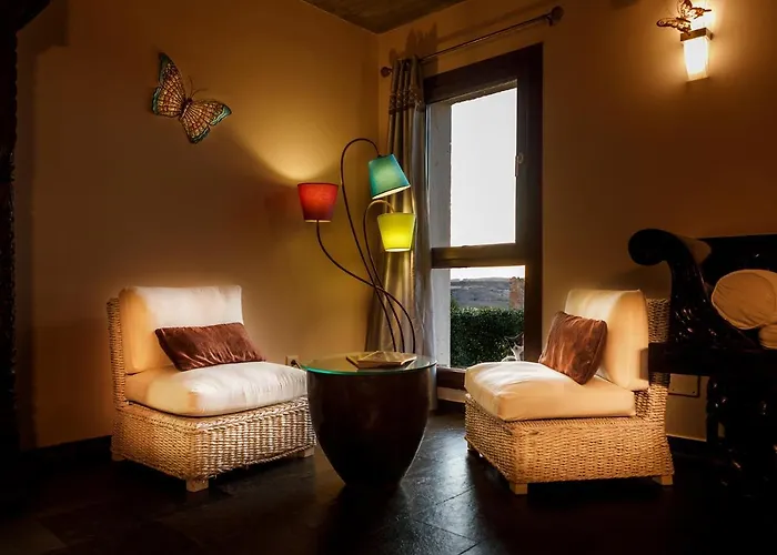 Eco Boutique & Capitulo Trece - Adults Only