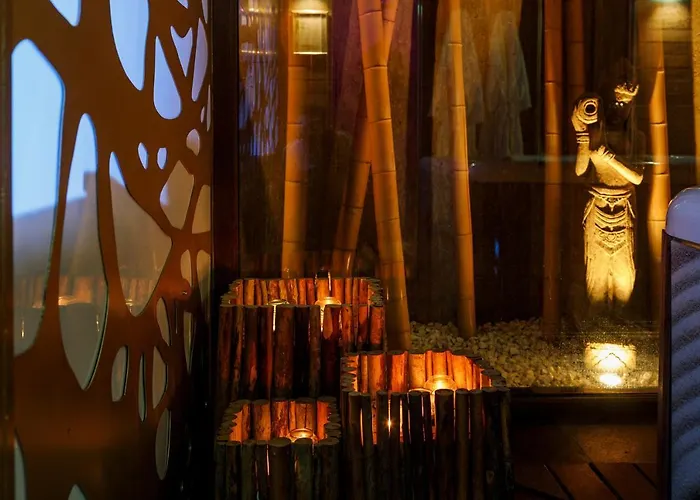 Eco Boutique & Capitulo Trece - Adults Only 3*