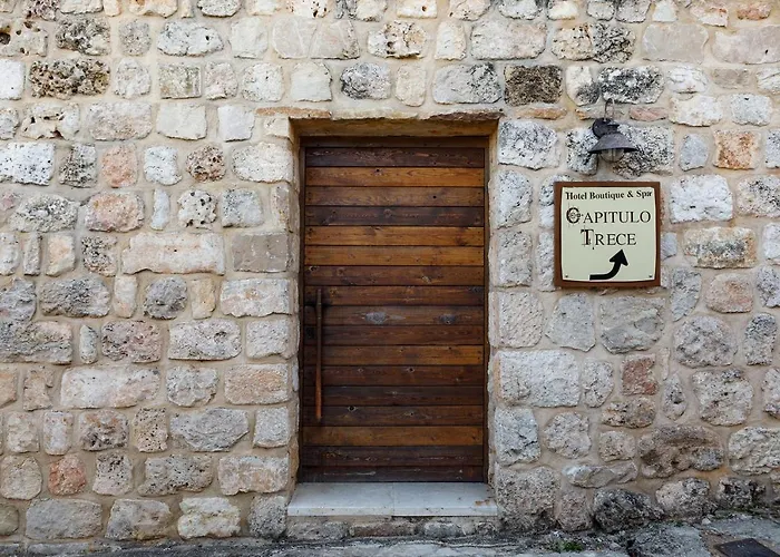 Eco Boutique & Capitulo Trece - Adults Only 3*